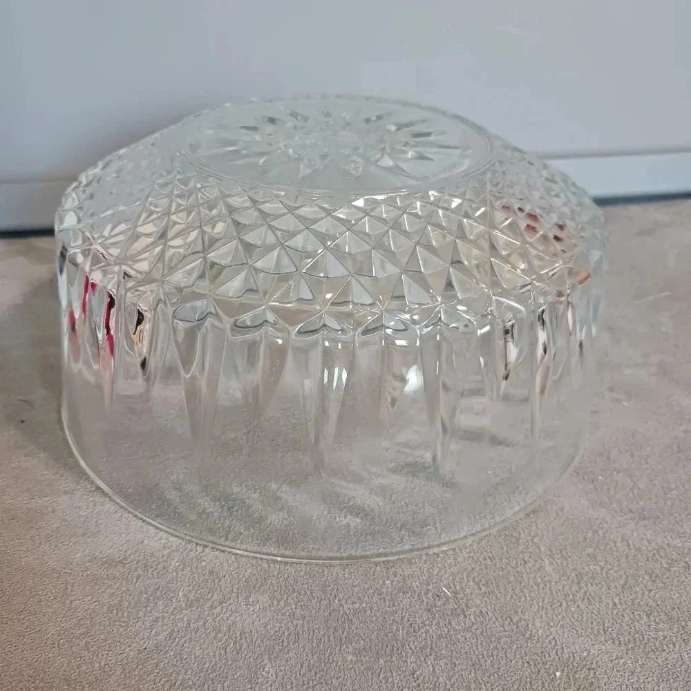 Arcoroc diamond starbust crystal glass large bowl
